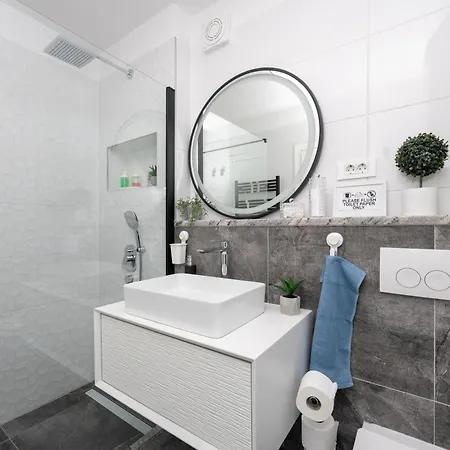 Sweet Cherry Apartment *